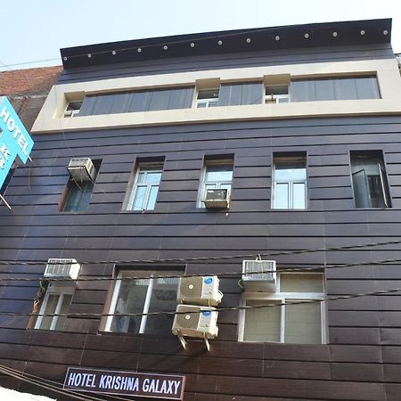 Hotel Krishna Galaxy 坎普尔 外观 照片